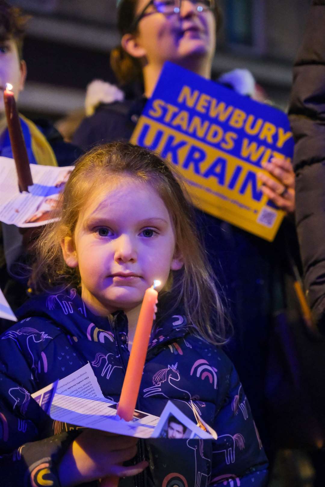Candle lit vigil for Ukraine in Newbury. (55264804)