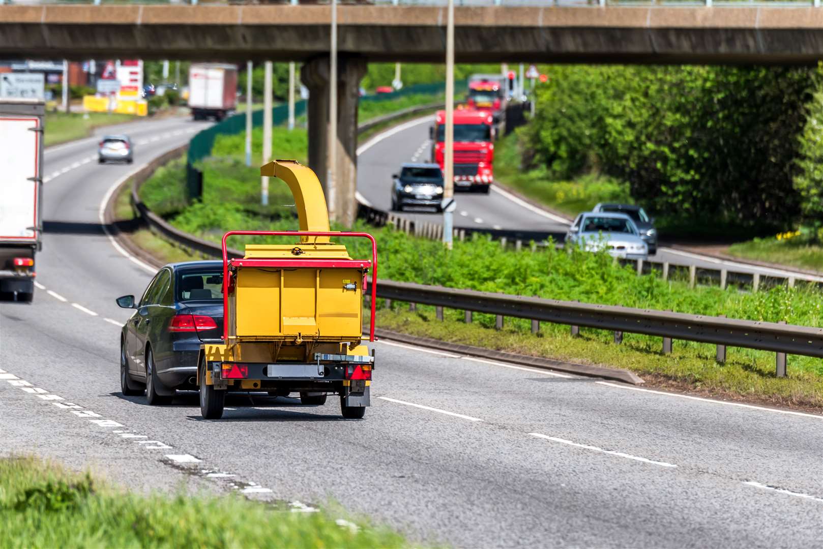 A campaign is being launched to remind drivers of the importance of keeping their distance