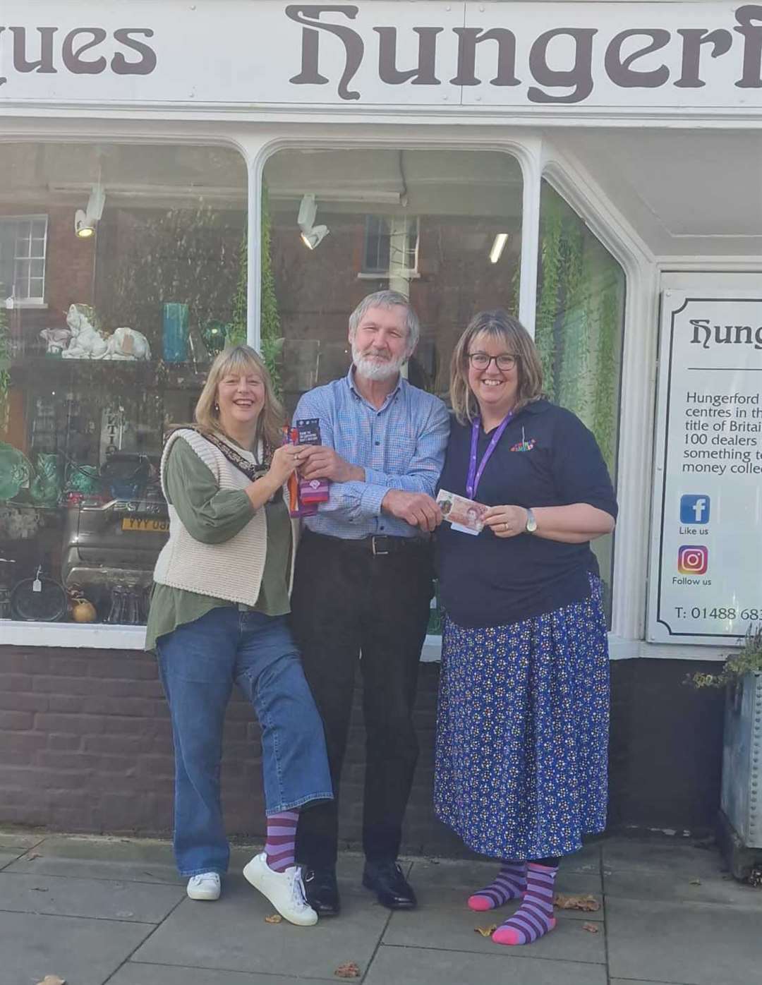 Left to right: Hungerford mayor Helen Simpson, Hungerford Arcade owner Adrian Gilmour and CEO of swings and Smiles, Rhonda Nicklin