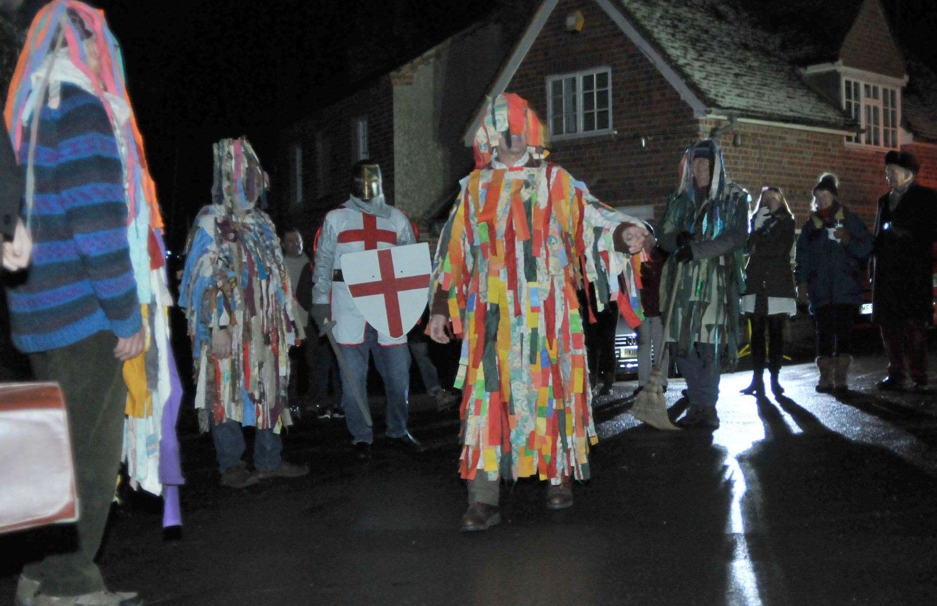 Mummers at The Bell at Aldworth Pic: Geoff Fletcher
