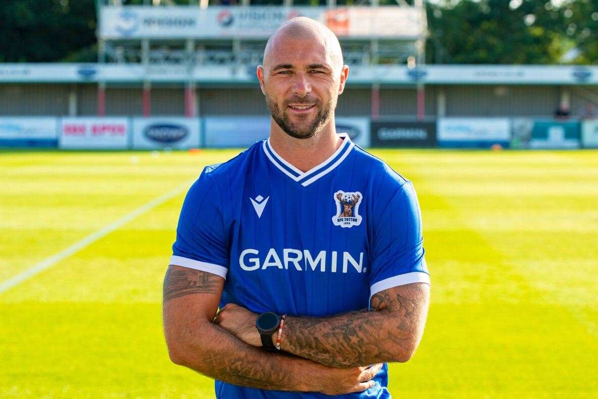 Charlie Austin of AFC Totton
