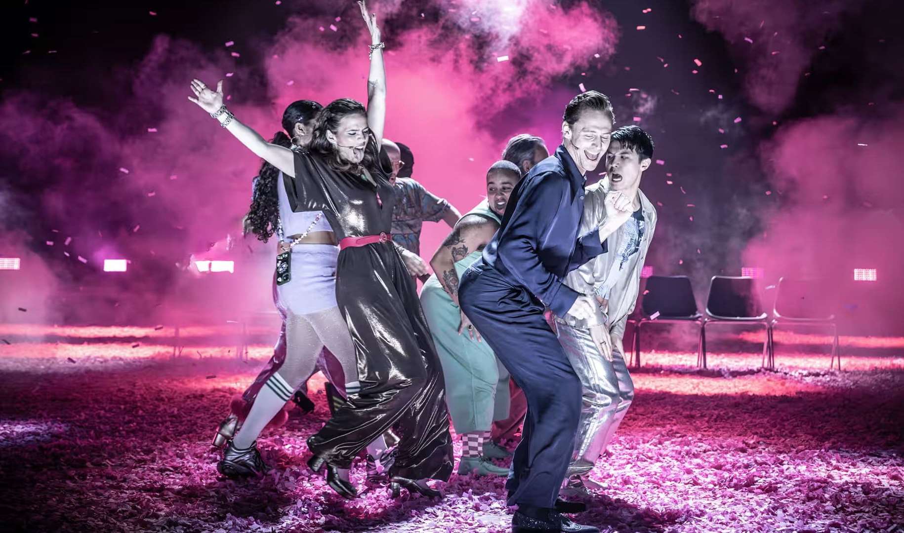See Hayley Atwell and Tom Hiddleston in the limited run of Much Ado About Nothing with Kent Tickets. Picture: Marc Brenner