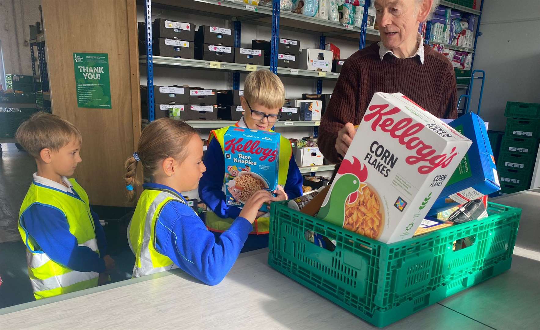 Bradfield pupils donate to West Berks Food Bank