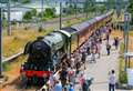 VIDEO: Flying Scotsman stops in Newbury