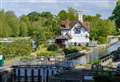 Lockkeepers vote to strike over safety concerns