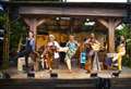 Concert Kipling in the Watermill garden
