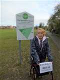 Newbury woman takes on sponsored walk for Guys Hospital, in London