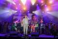 Flackstock honours 'Sweet Caroline'