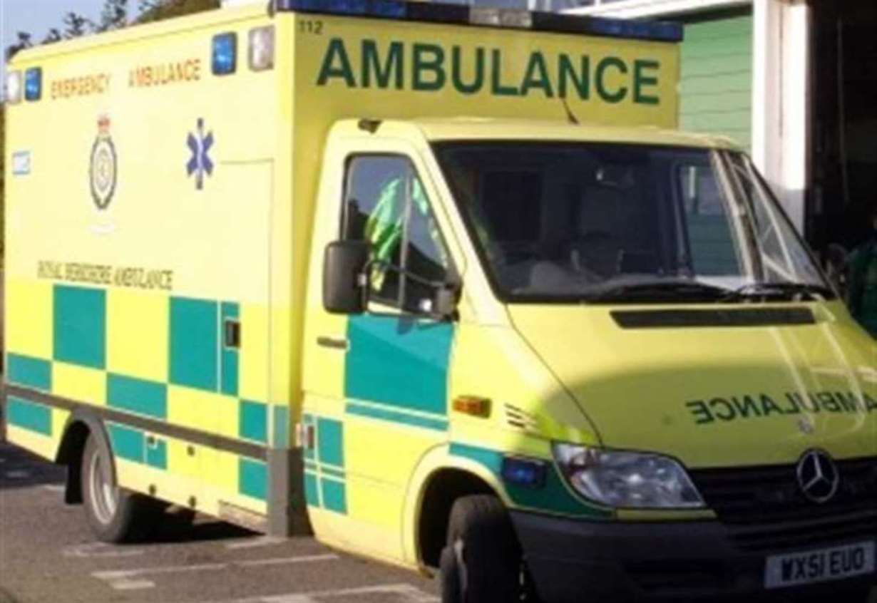 ‘Medical incident’ shuts part of A4 during Monday morning rush hour