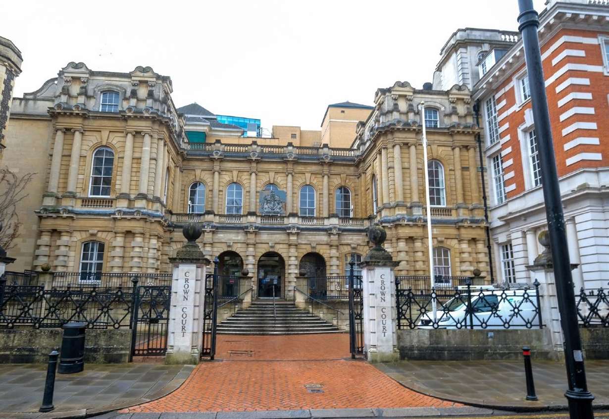 Paedophile avoids prison sentence for child rape images