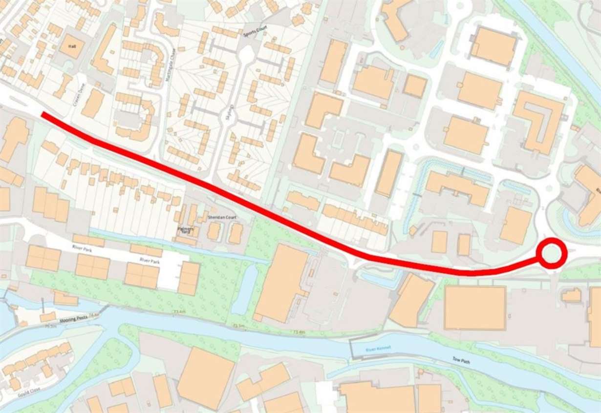 A4 in Newbury to shut for essential resurfacing works