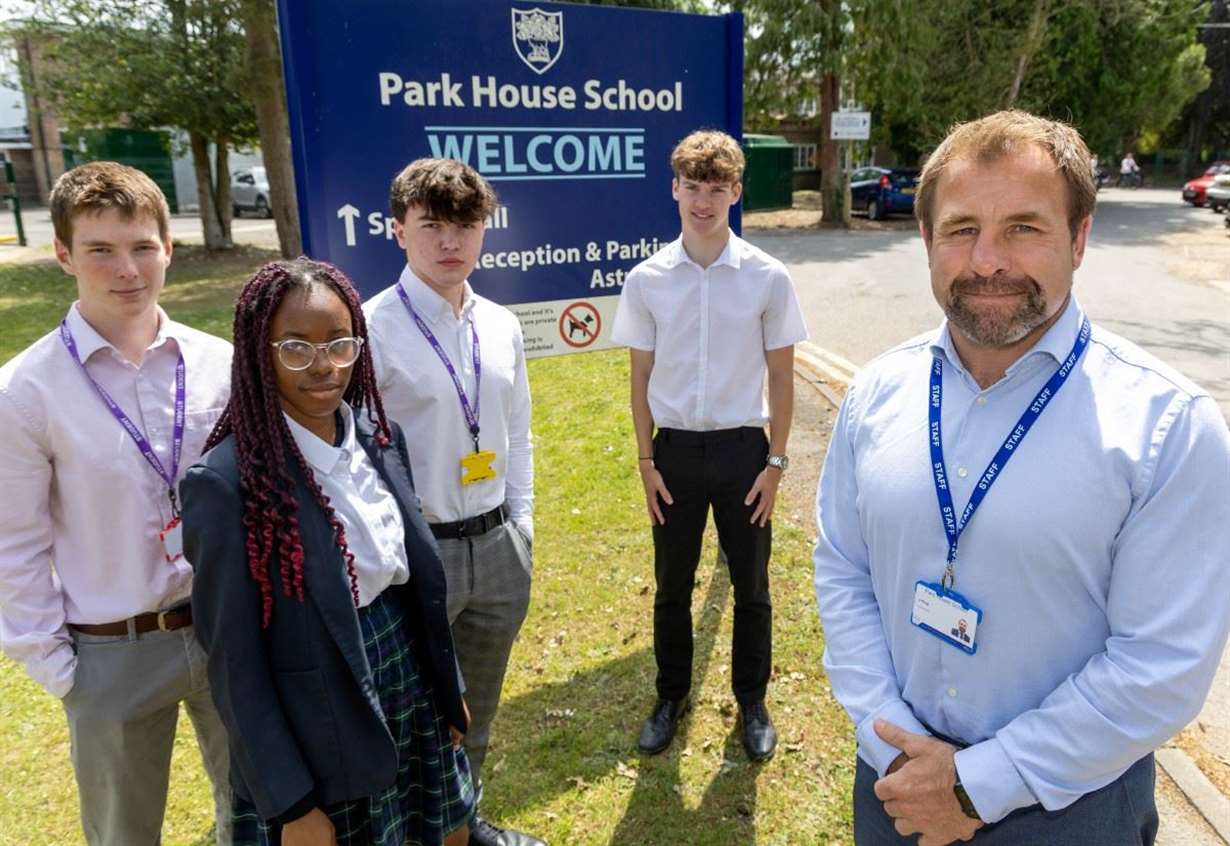 School celebrates ‘outstanding’ success after Ofsted inspection