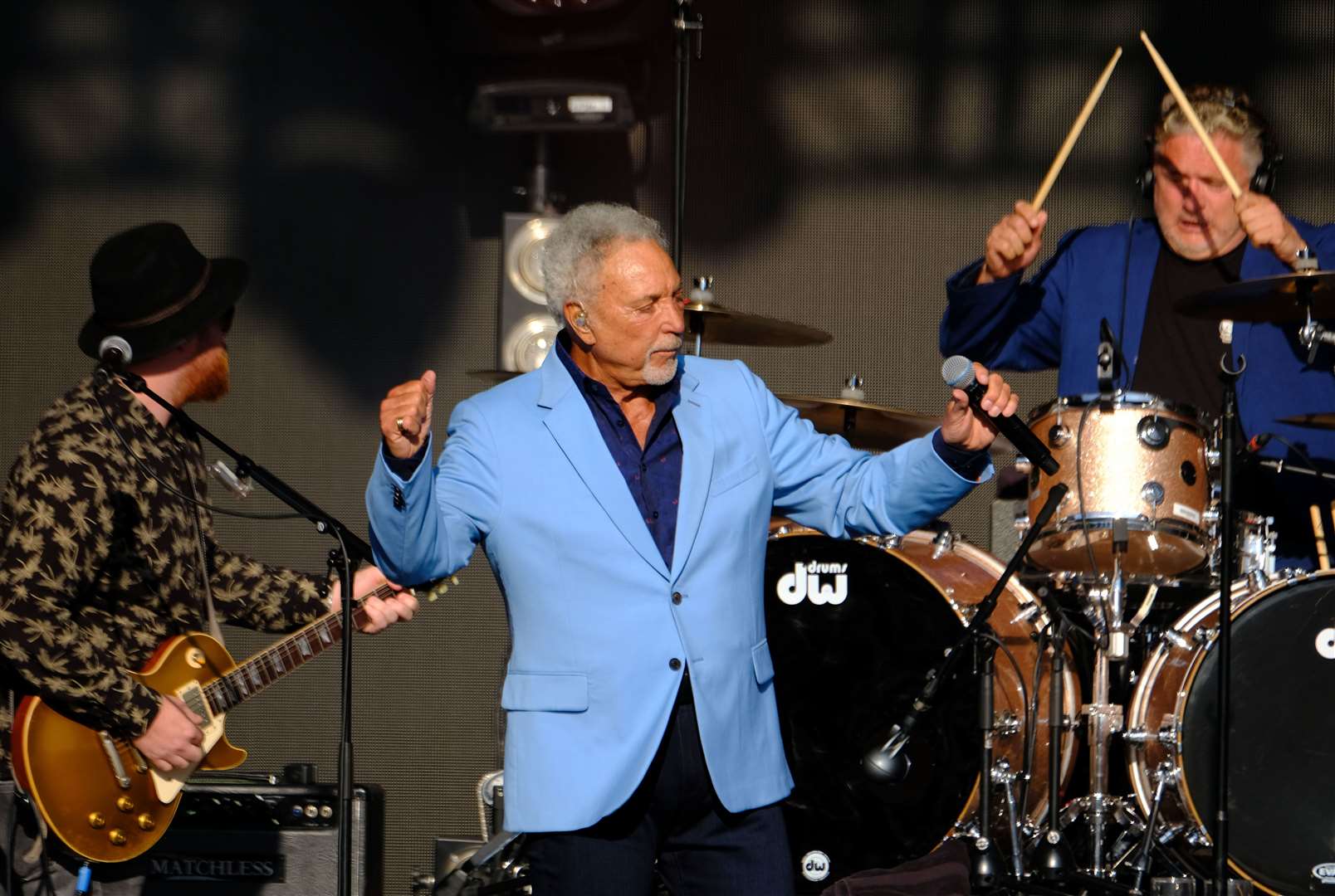 Tom Jones at Newbury Racecourse in 2019