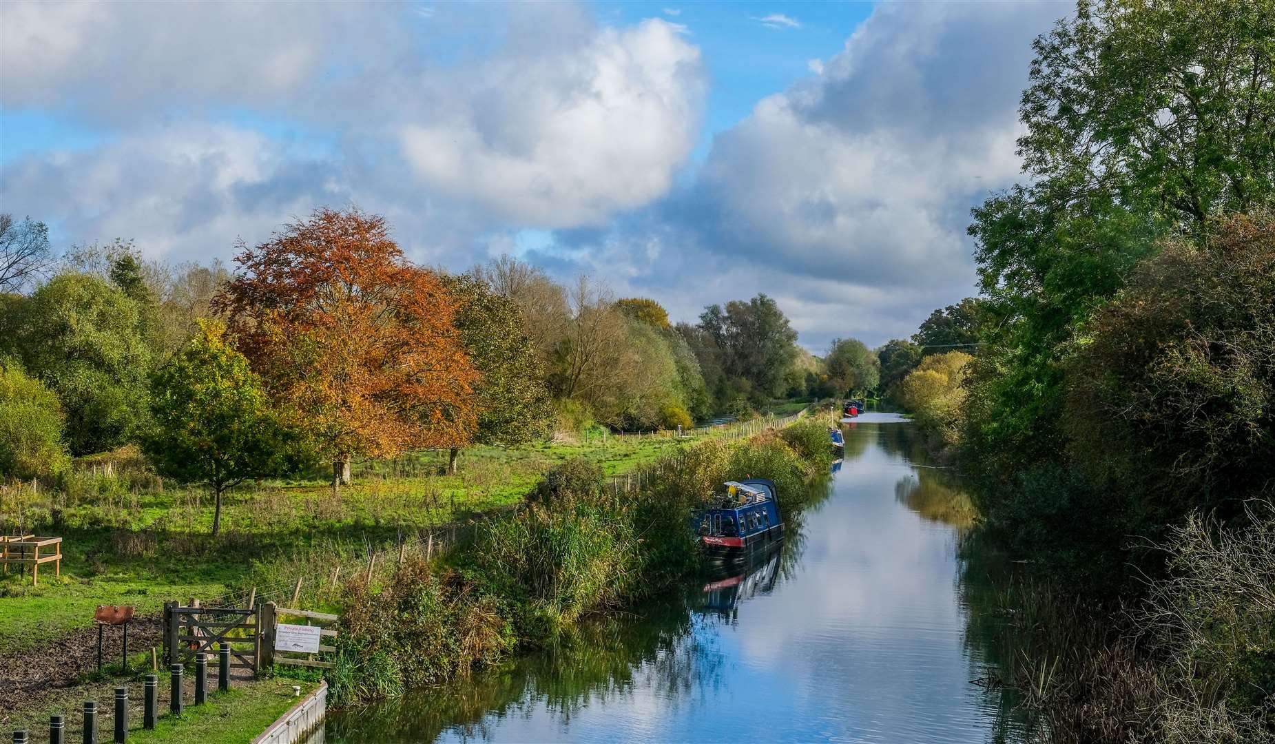 The Kennet and Avon Canal in Hungerford