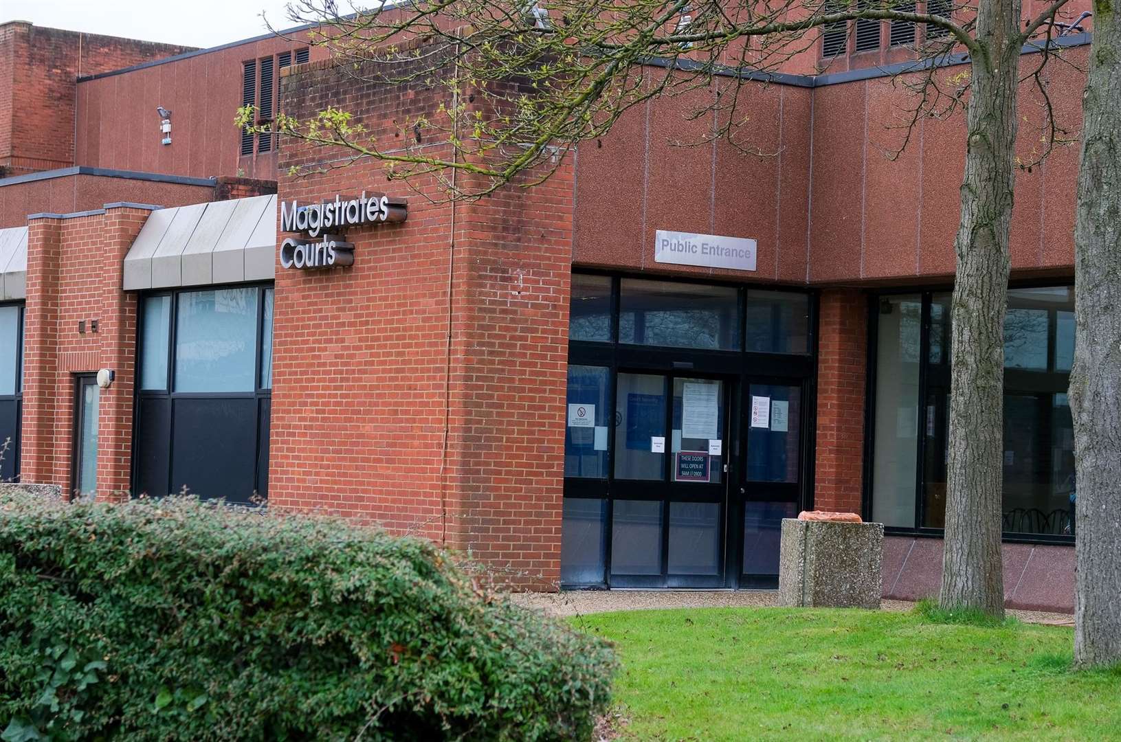 Reading Magistrates Courts