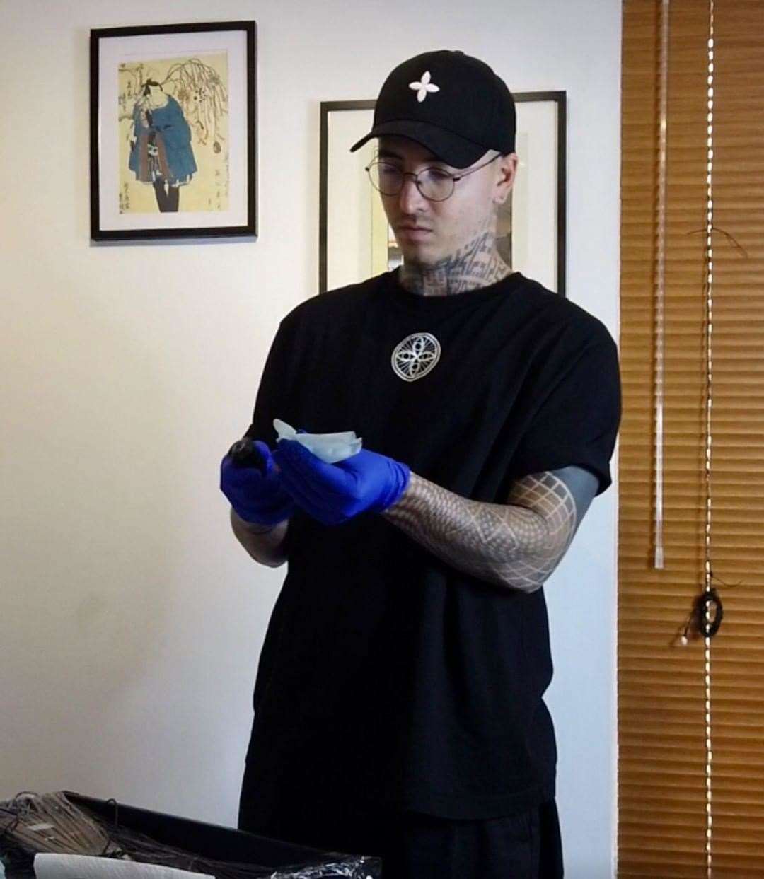 Tattooist, Lee Priddy, is giving something back to NHS workers next month. Picture by: Lee Priddy. (54302464)