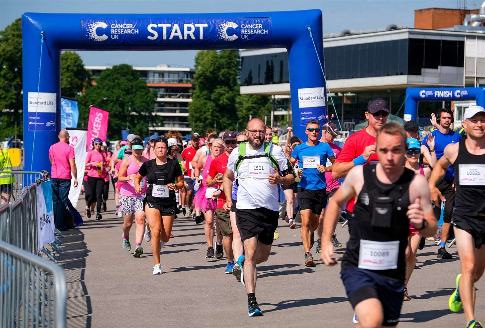 Start of the 10k at Newbury Race for Life