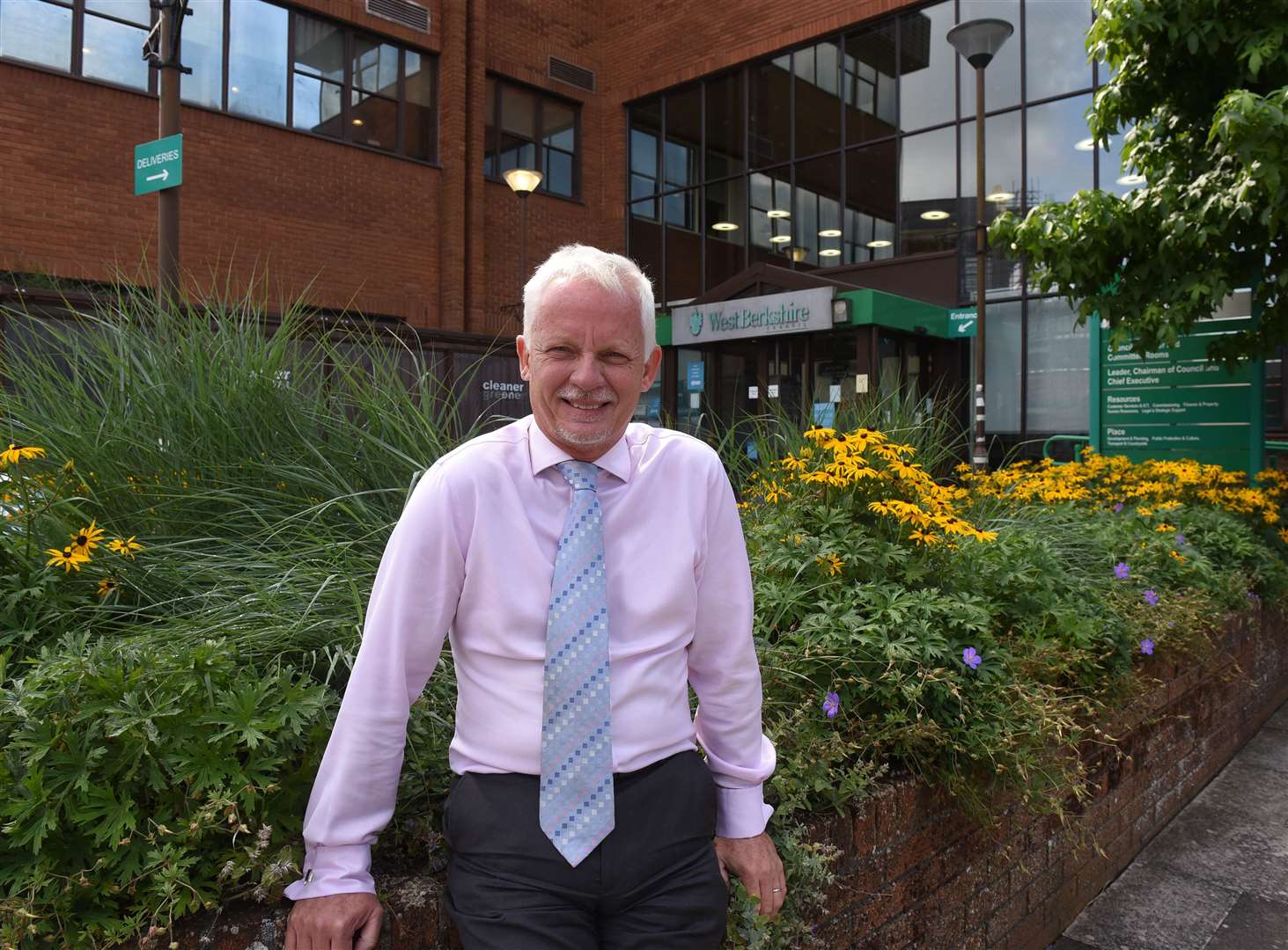Nick Carter, Chief Exec, Last Week in Job....Ref: 31-1621. (49890098)