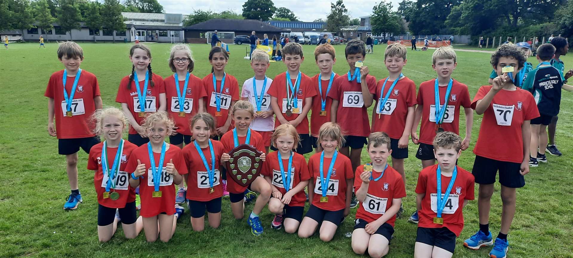 Falkland's year 3-4 team - winners!
