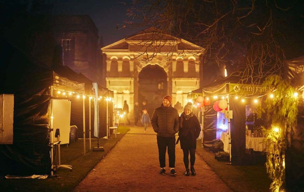 OBG Xmas Fair walking through the stalls in the garden