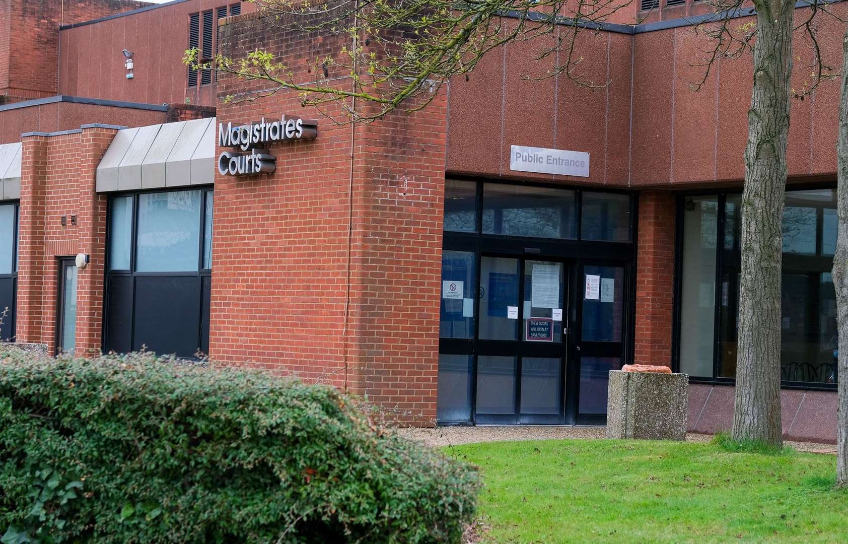 Reading Magistrates Courts