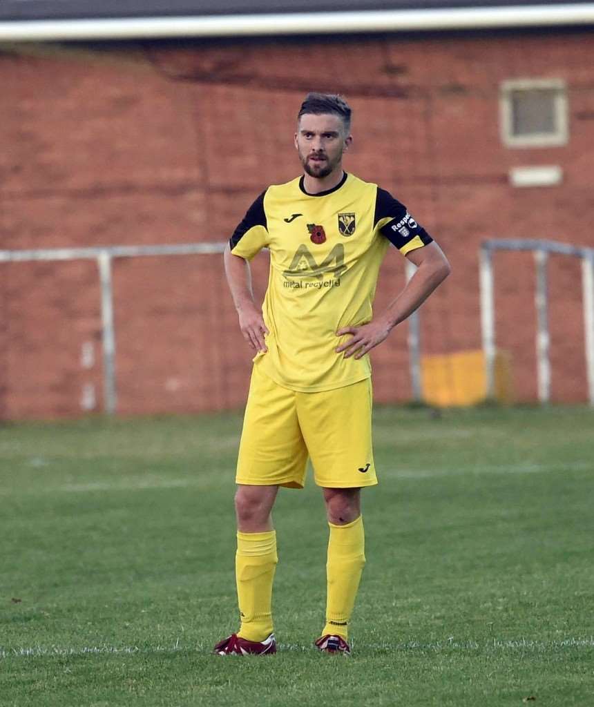 Scott Kinge - assist for equaliser