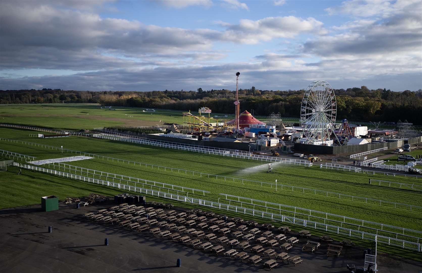 The Great Christmas Carnival from the Grandstand. Picture: Racing Post