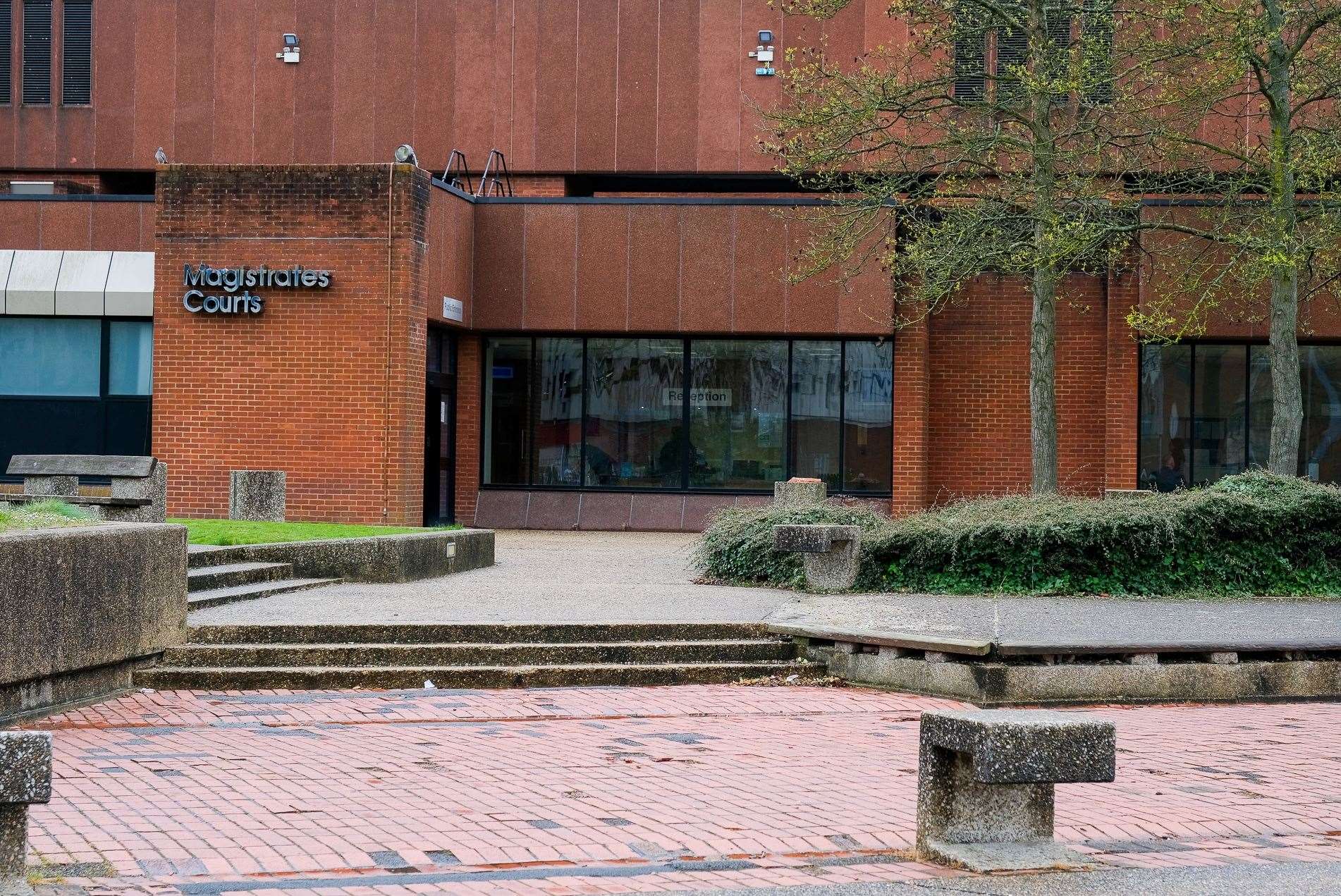 Reading Magistrates Courts