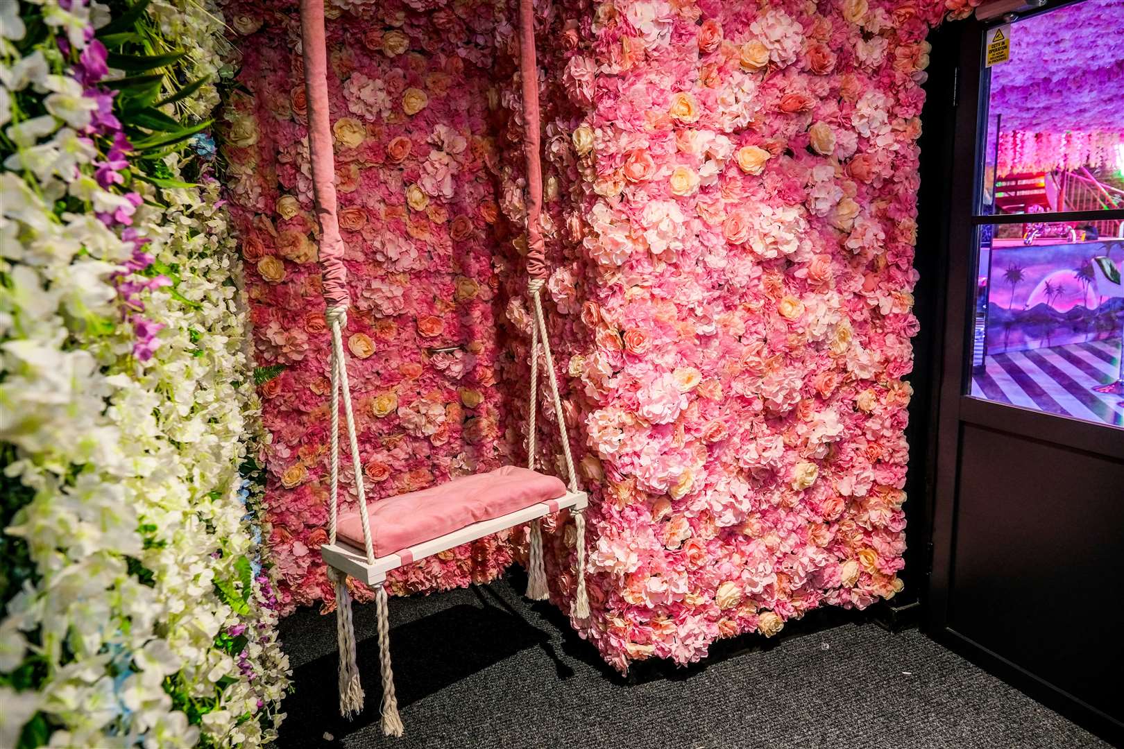 Selfie swing by the main entrance