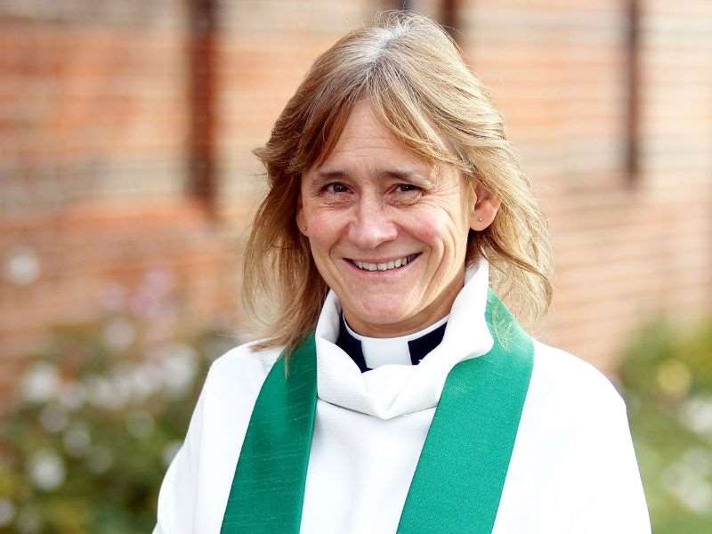 Newbury church welcomes first female priest
