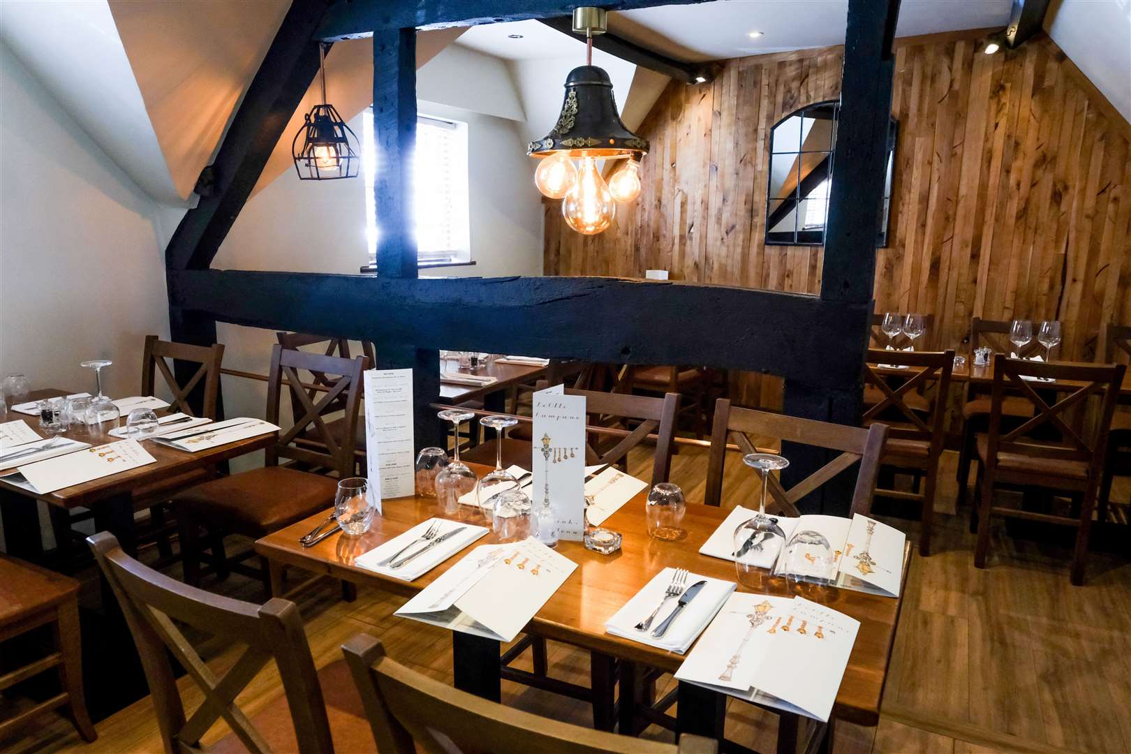 Le Otto Campane in Bartholomew Street