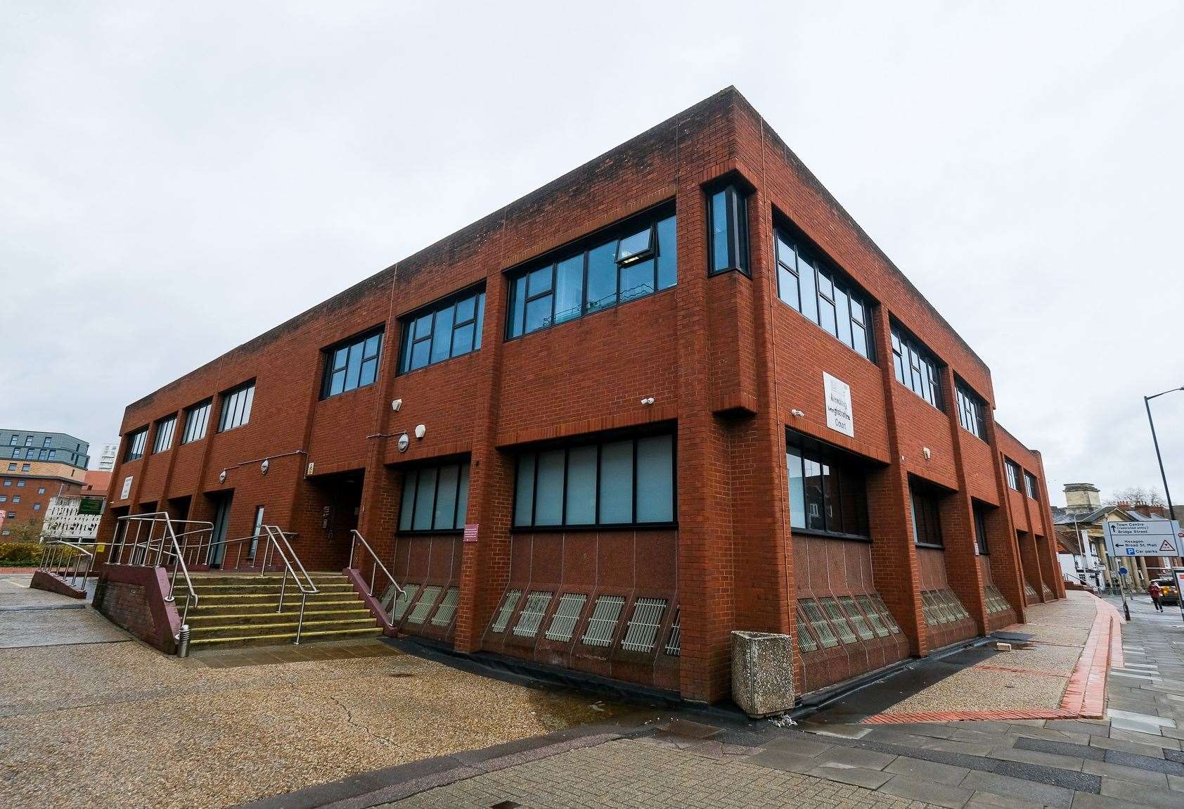 Reading Magistrates Courts