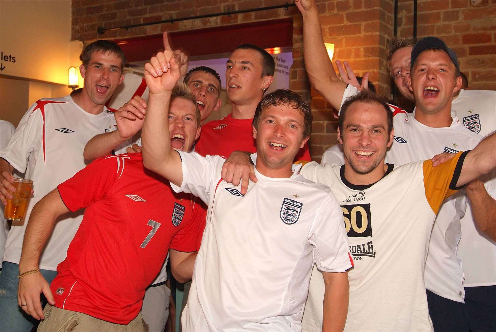 World Cup 2006 - England v Portugal - Hogs Head.