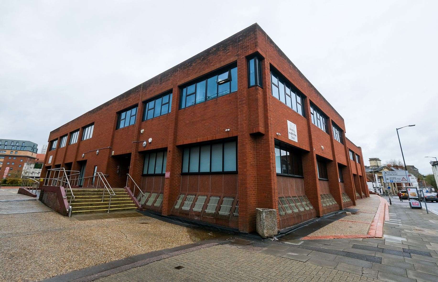 Reading Magistrates Courts