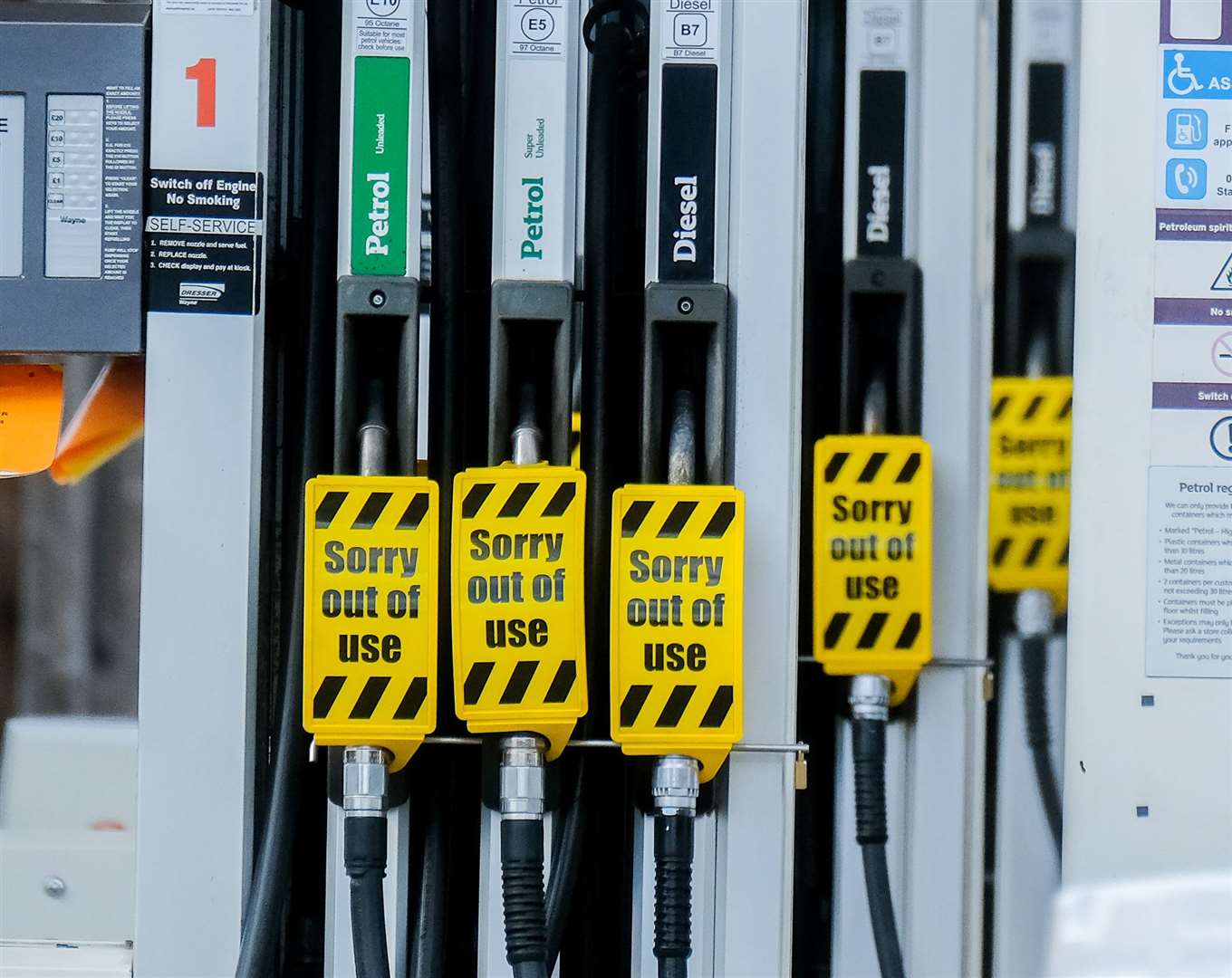 Drivers have been queuing for petrol across West Berkshire.