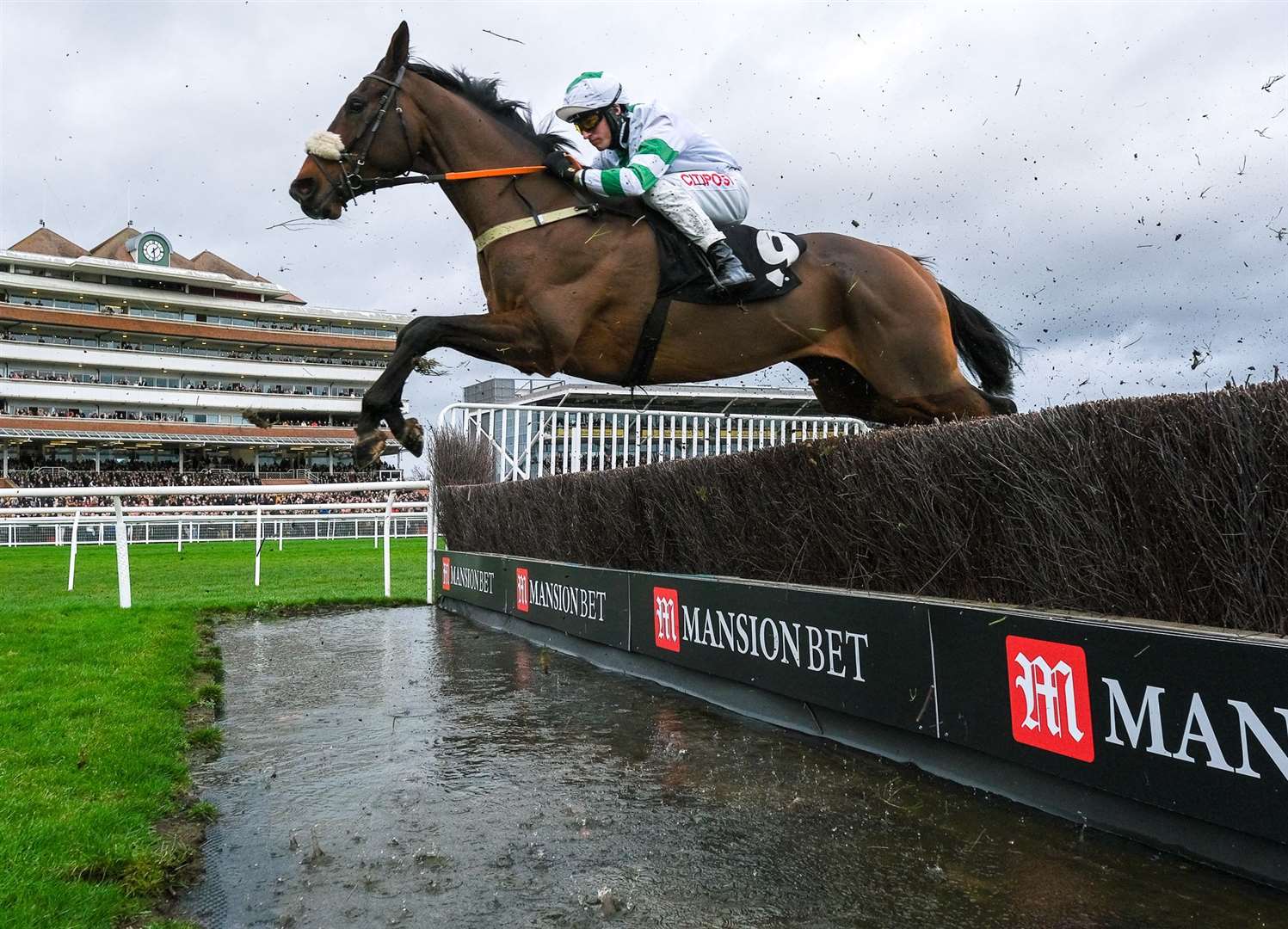 Adam Wedge on Gallic Geordie wins the MansionBet Faller Insurance Handicap Chase at Newbury on December 29, 2021