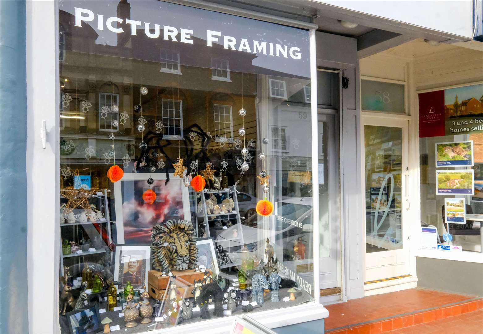 Framemakers, 59 Northbrook Street
