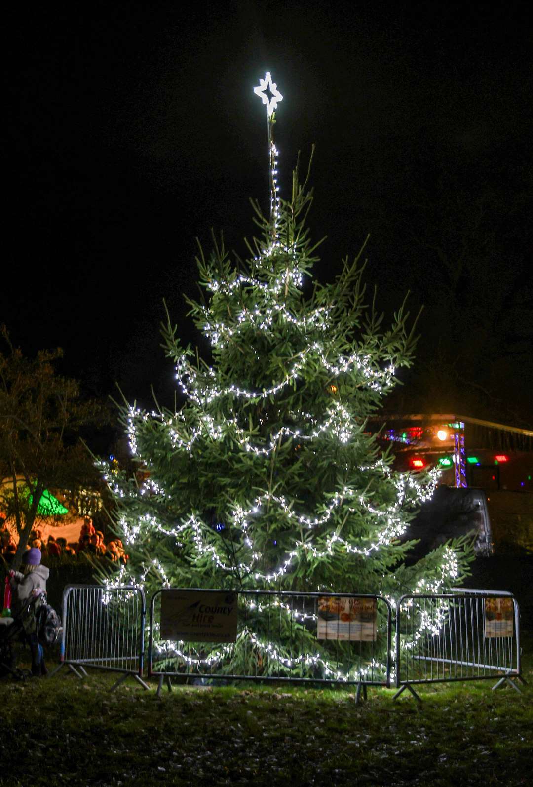 Tadley Christmas Lights Switch On