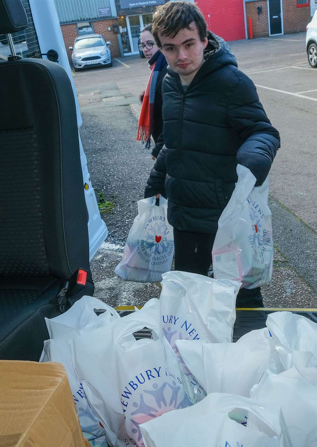 Newbury College collect parcels for delivery