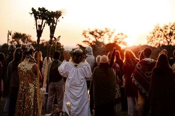 Solstice At Wasing - Sunrise Ceremony with Chris Park and Tritha - Photo Credit @Wasing1759