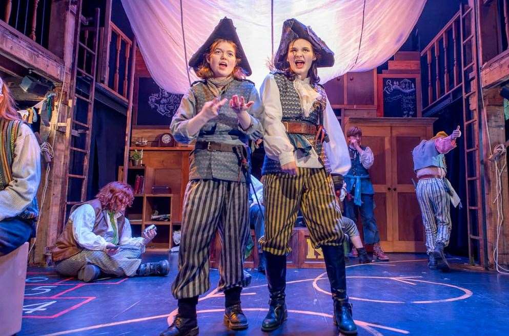 Watermill Youth Ensemble Wendy & Peter Pan Pic: Jamie Ledwith