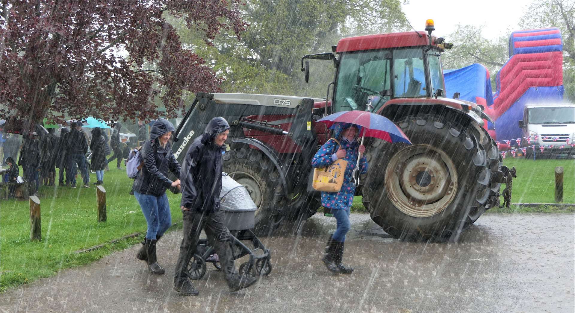 A wet day for the Mayfayre. Credit: Jo Parsons