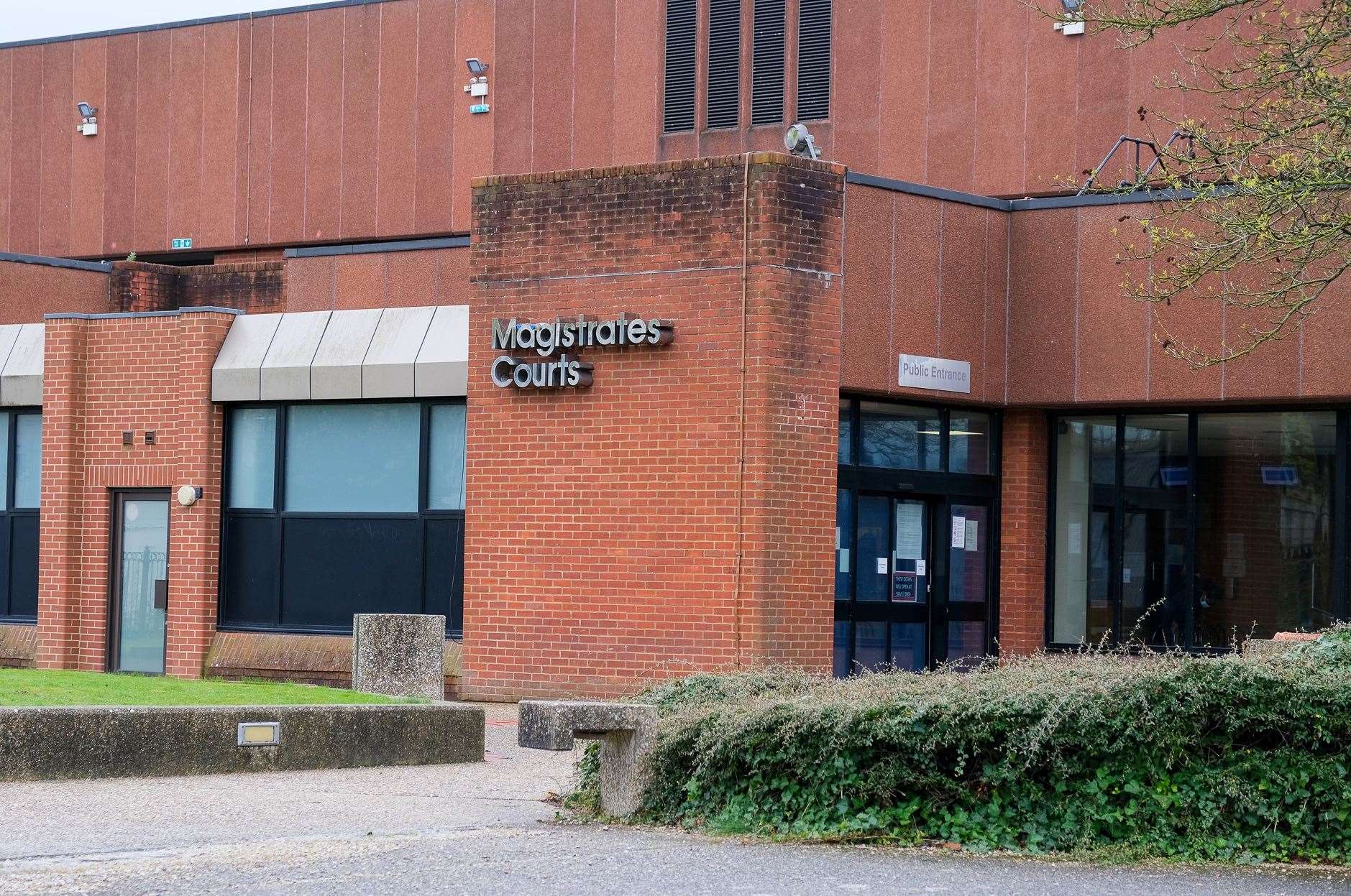 Reading Magistrates Courts