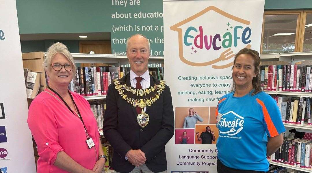 Clare Middleton, Mayor of Newbury Nigel Foot and Janine Ford at Newbury Library