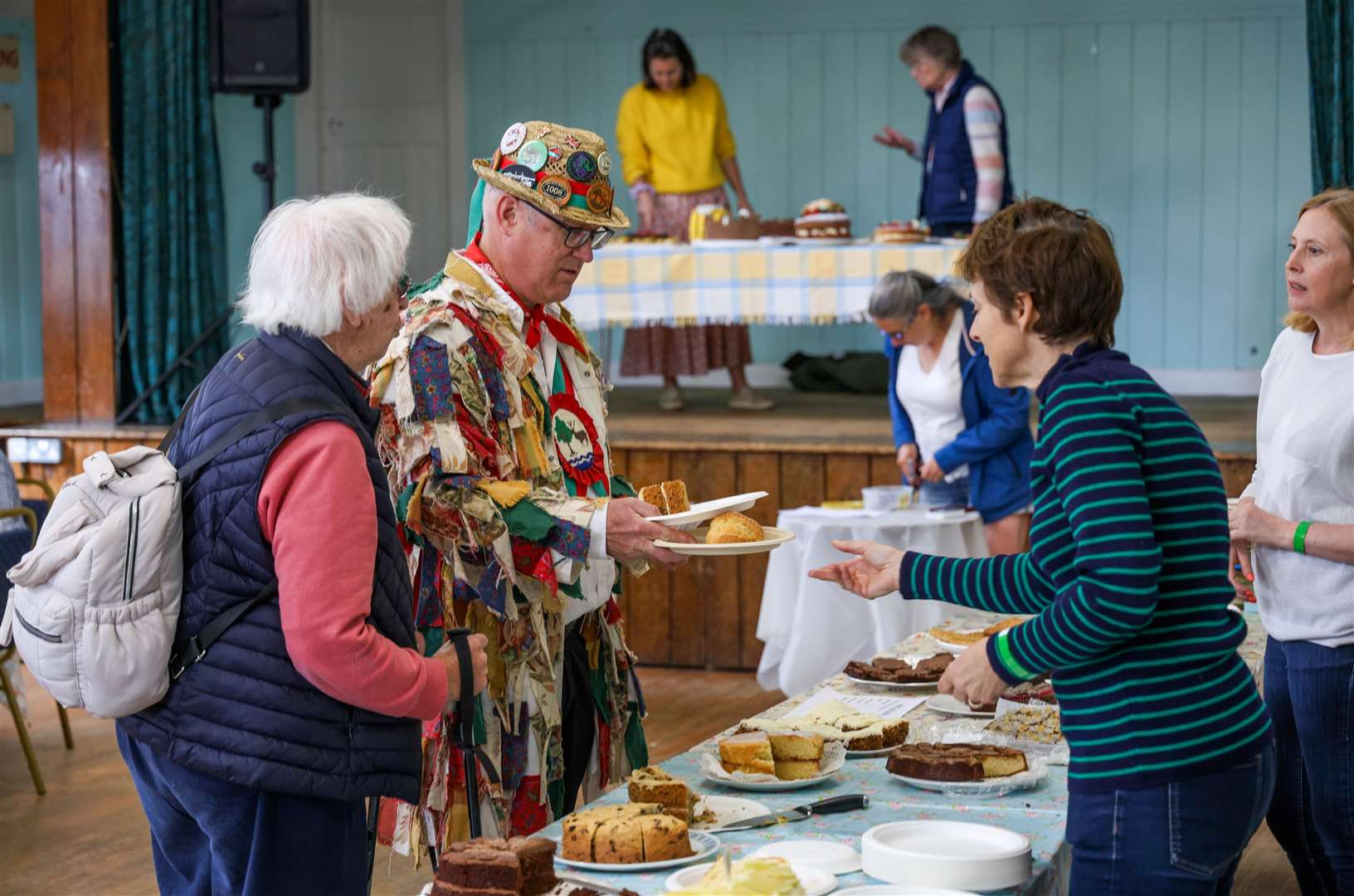 Time for some tea and cakes!