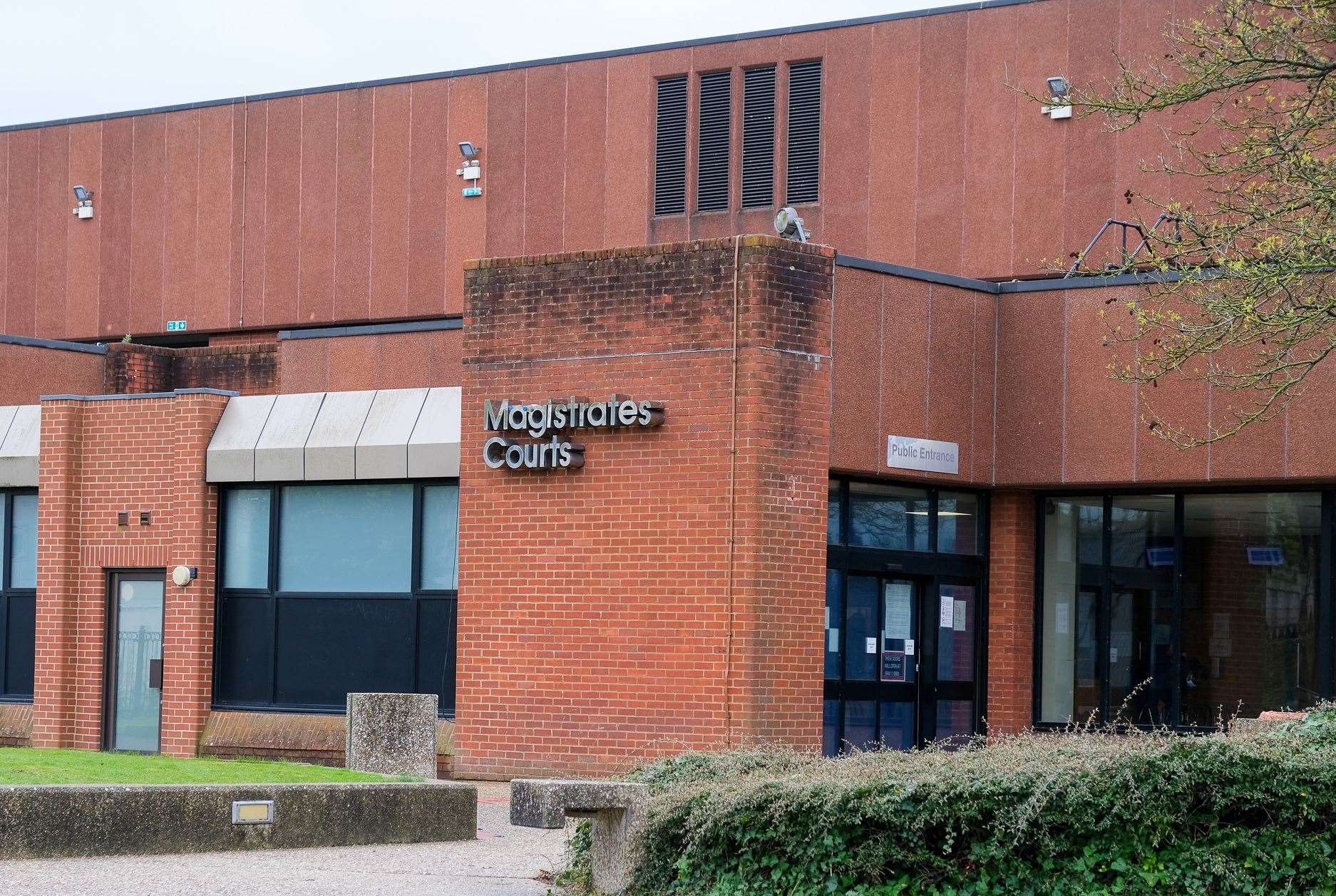 Reading Magistrates Courts