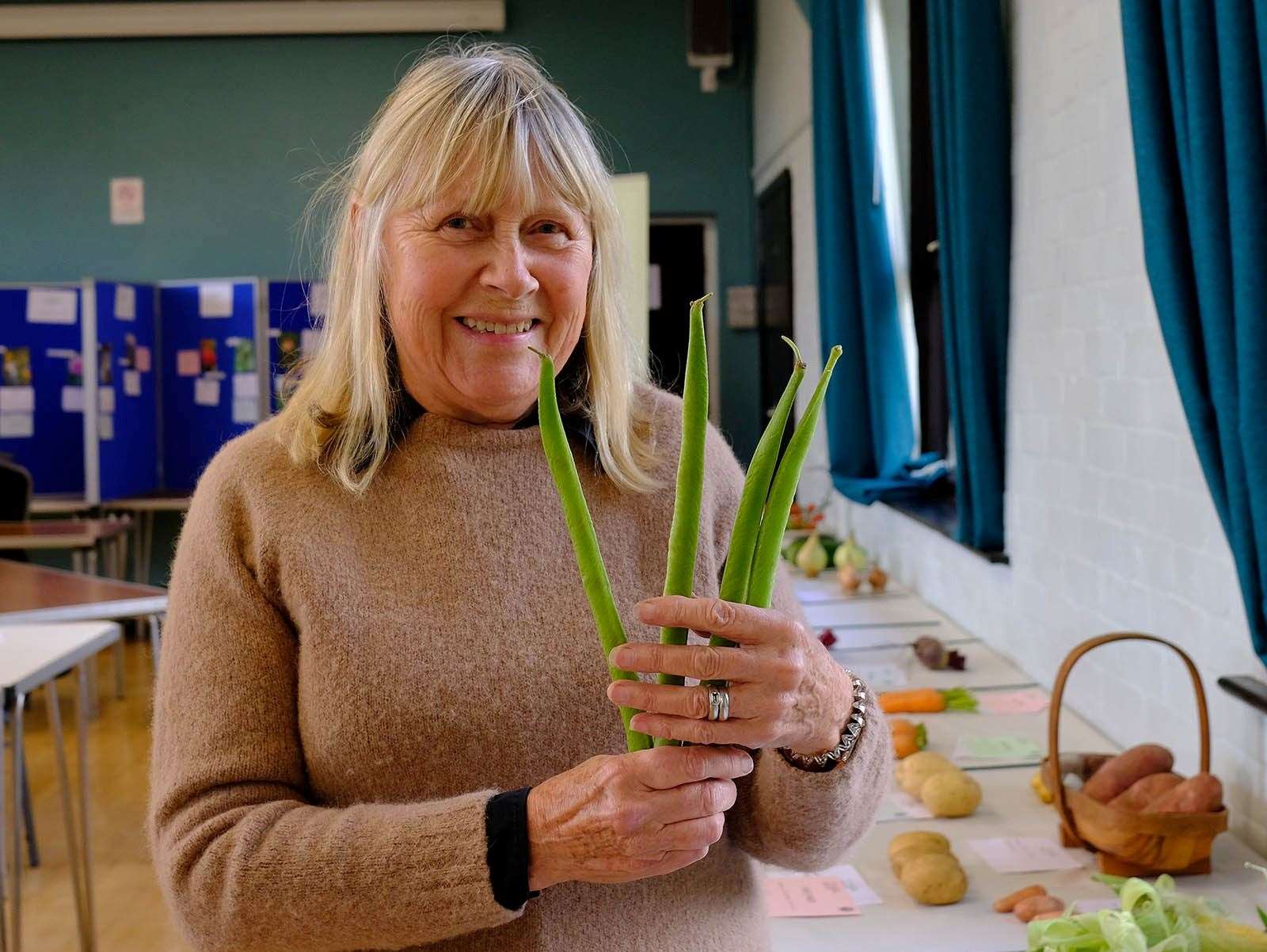 Chris Jones wins 1st prize for her runner beans