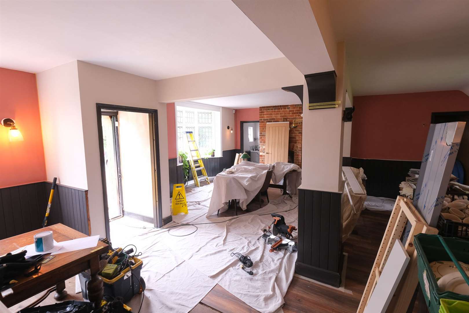owner and head chef Dom Robinson in the former Blackbird pub soon to be renamed Renaissant..Ref: 35-1721. (50784337)