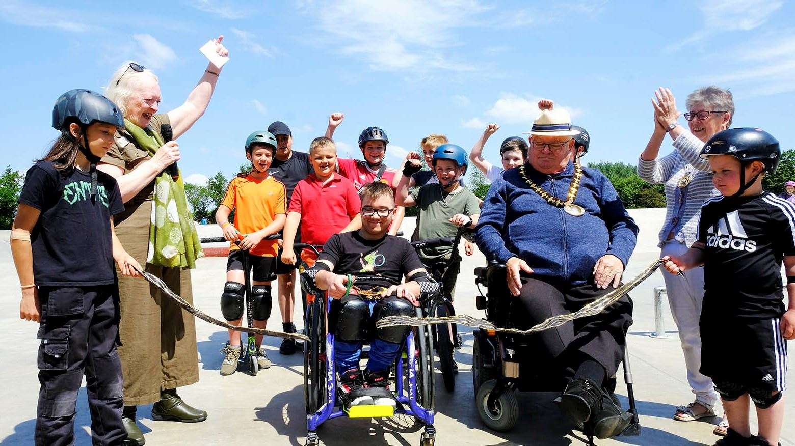 WCMX world champion Ben Sleet opened the new Tadley Skatepark with Basingstoke and Deane mayor Davids Leeks and Tadley town councillor Jo Slimin (left)