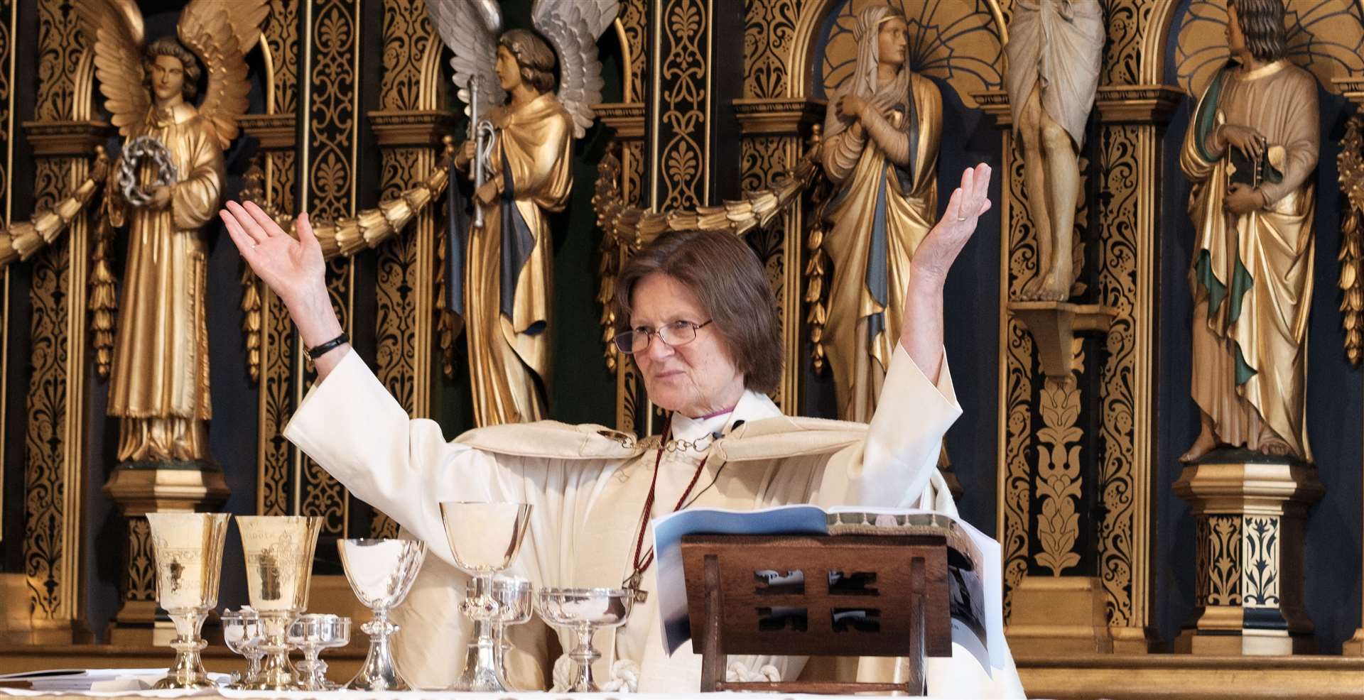 She also became the Archdeacon of Berkshire in 2013